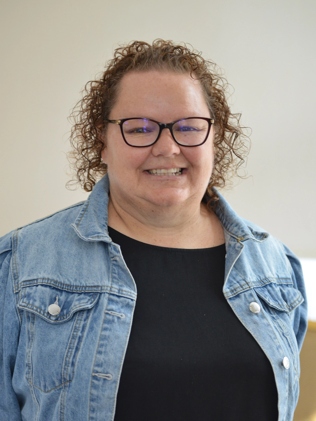 Sheree Lowe, Member